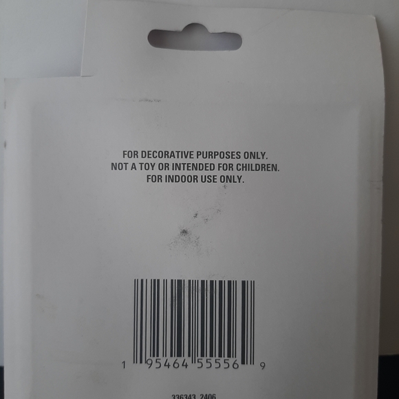 Cobblestone Corners Christmas Winter Village Miniature Figure Set 3-pc Snowman - Picture 9 of 9